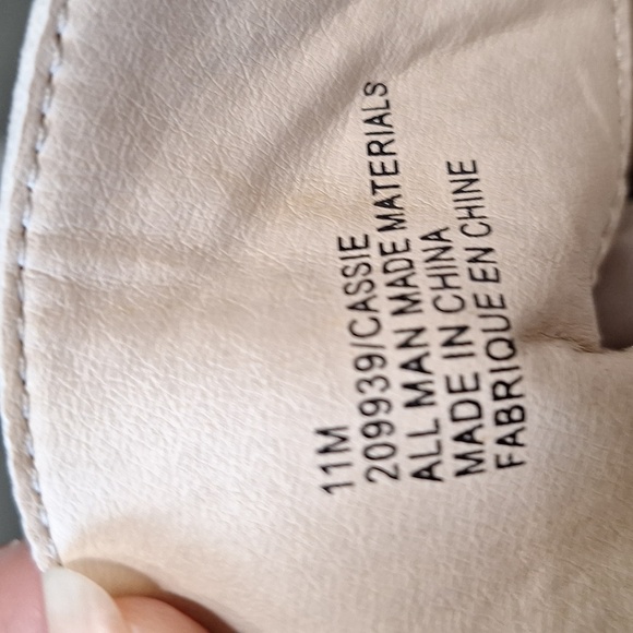 Maurices "NEW" Y2K Faux Suede Retro Chunky Heel Platform Lug Sole Boots Size 11 - Picture 10 of 11